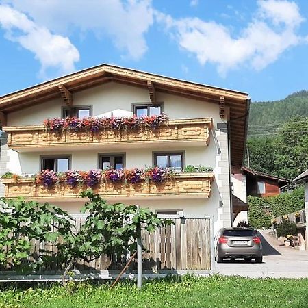 Gaestehaus Zwischenberger Obervellach Exterior foto
