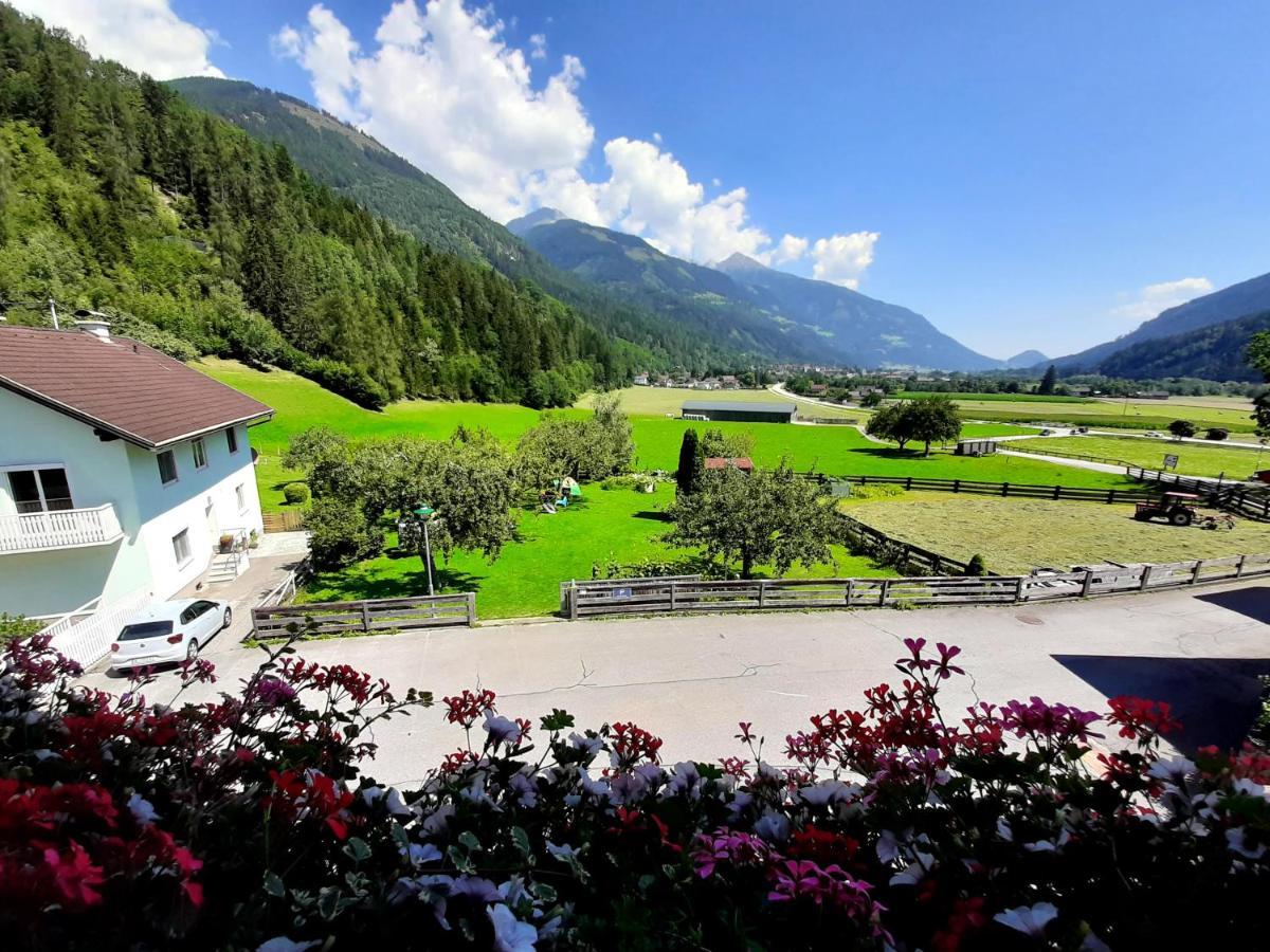 Gaestehaus Zwischenberger Obervellach Exterior foto